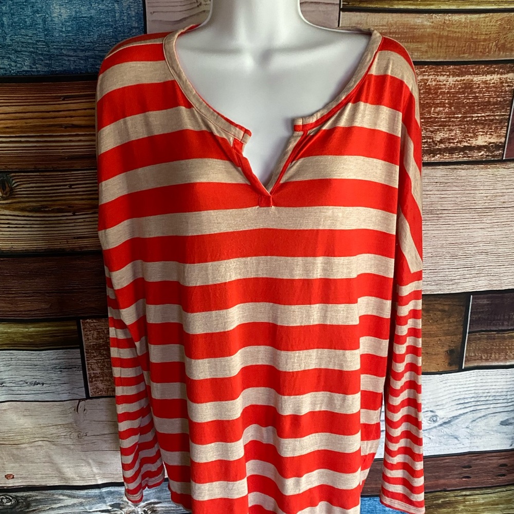 Two Toned Long Sleeve Shirt